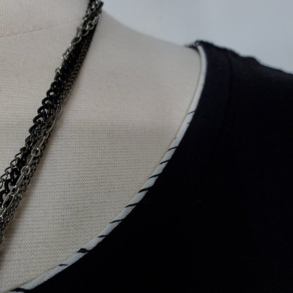 Apt. 9 Black White Mixed Media Lightweight High-Low Top Size M - Picture 4 of 10